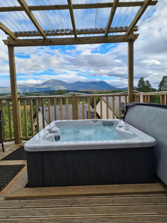Nadurra But And Ben - Where The Ordinary Becomes Extraordinary Fort William Exterior photo
